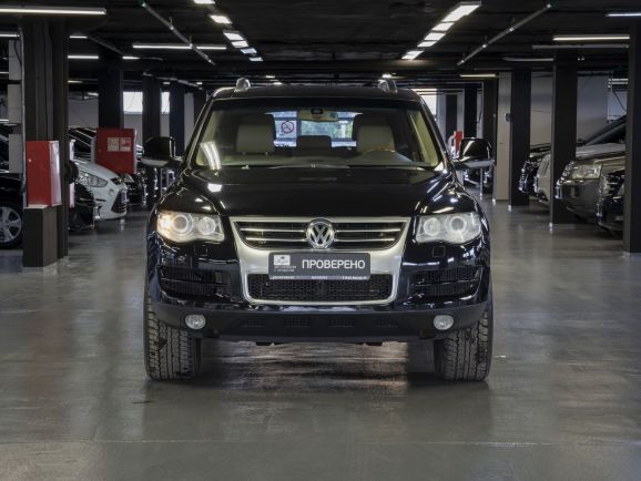 Volkswagen Touareg V6 3.0TDI, 3.0 л, АТ, 2010 фото 4