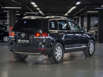 Volkswagen Touareg V6 3.0TDI, 3.0 л, АКПП, 2010 фото 6