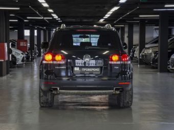 Volkswagen Touareg V6 3.0TDI, 3.0 л, АКПП, 2010 фото 7
