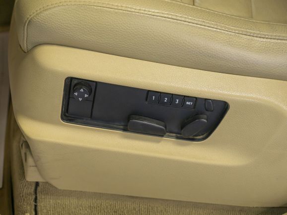 Volkswagen Touareg V6 3.0TDI, 3.0 л, АТ, 2010 фото 10