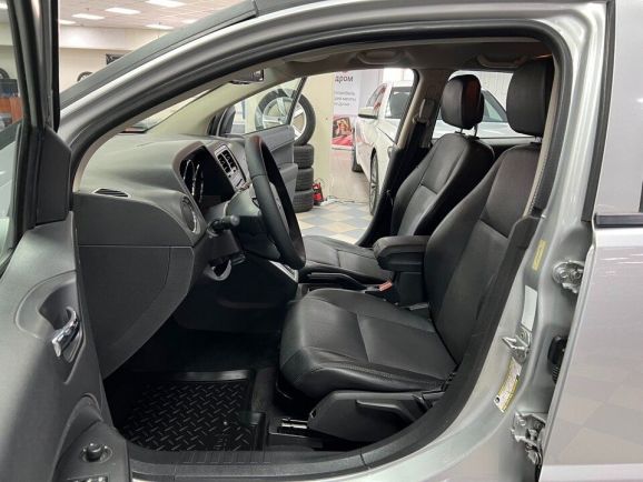 Dodge Caliber, 2.0 л, Вариатор, 2010 фото 16