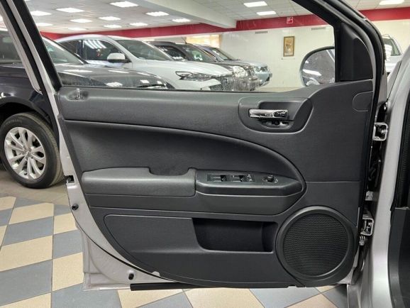 Dodge Caliber, 2.0 л, Вариатор, 2010 фото 21