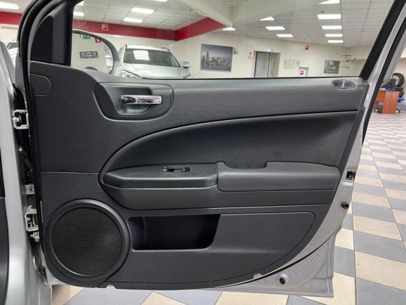 Dodge Caliber, 2.0 л, Вариатор, 2010 фото 22