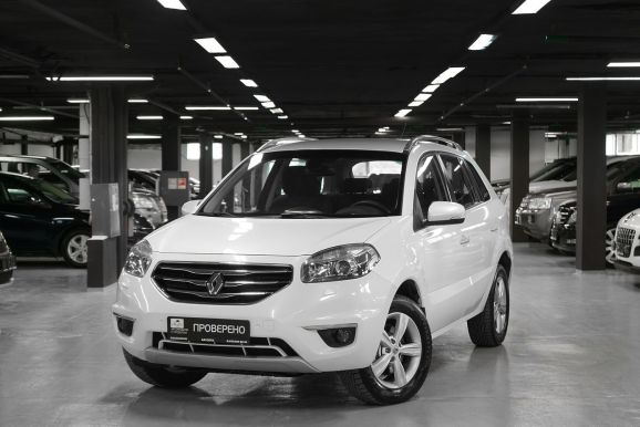 Renault Koleos Dynamique Confort 4x4, 2.0 л, АТ, 2013 фото 3