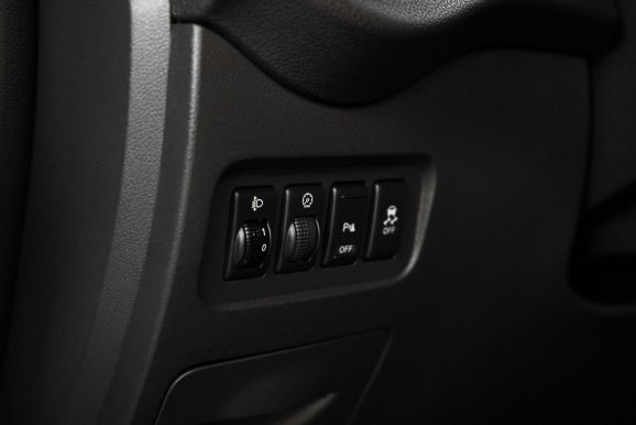 Renault Koleos Dynamique Confort 4x4, 2.0 л, АТ, 2013 фото 9