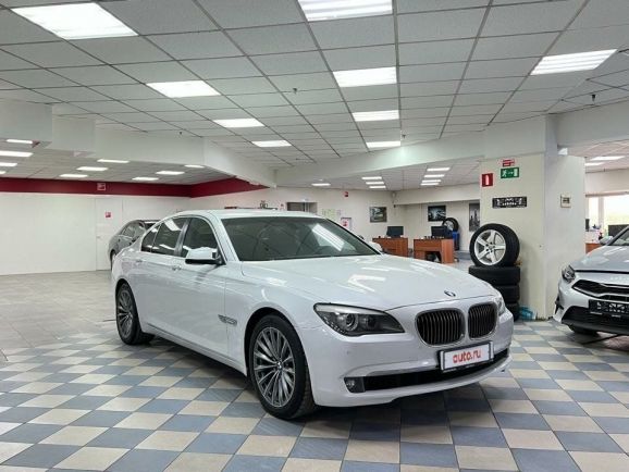 BMW 7 серии 740, 3.0 л, АТ, 2011 фото 7
