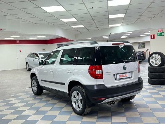 Skoda Yeti Ambition, 1.8 л, Робот, 2013 фото 8