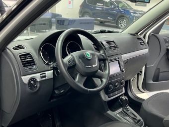 Skoda Yeti Ambition, 1.8 л, РКПП, 2013 фото 12