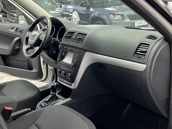 Skoda Yeti Ambition, 1.8 л, Робот, 2013 фото 20
