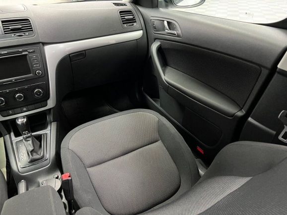 Skoda Yeti Ambition, 1.8 л, Робот, 2013 фото 21
