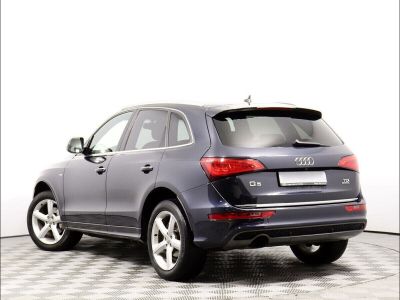 Audi Q5, 2.0 л, РКПП, 2016 фото 4