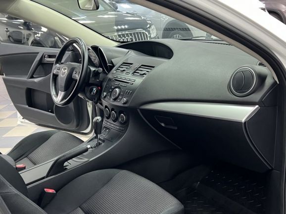 Mazda 3, 1.6 л, АТ, 2011 фото 15
