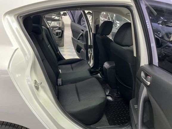 Mazda 3, 1.6 л, АТ, 2011 фото 1