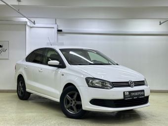 Volkswagen Polo, 1.6 л, МКПП, 2011 фото 5