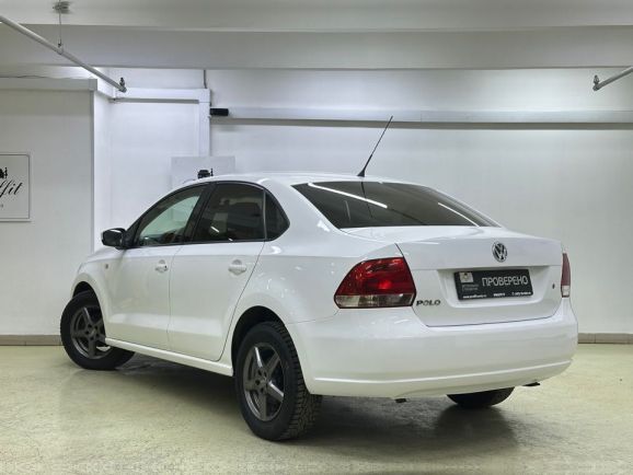 Volkswagen Polo, 1.6 л, МТ, 2011 фото 6