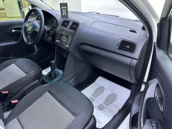 Volkswagen Polo, 1.6 л, МТ, 2011 фото 15