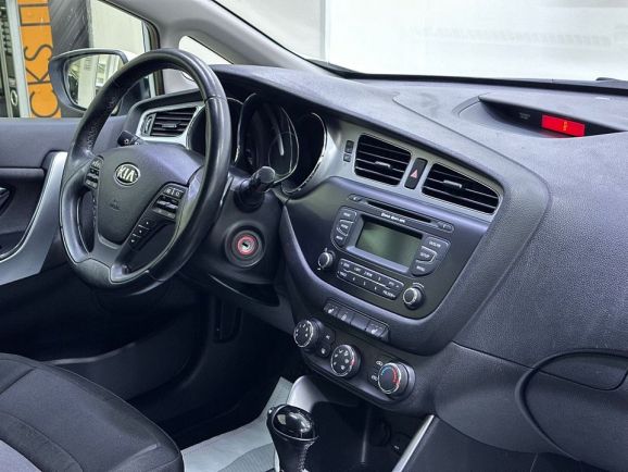 Kia Ceed, 1.6 л, АТ, 2013 фото 17