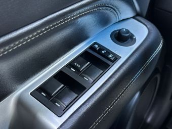 Jeep Compass, 2.4 л, АТ, 2013 фото 10