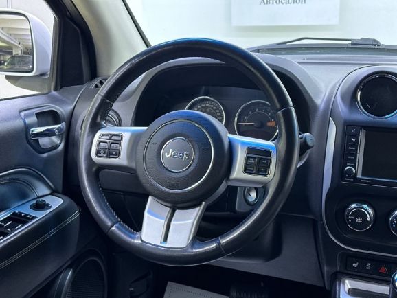 Jeep Compass, 2.4 л, АТ, 2013 фото 16