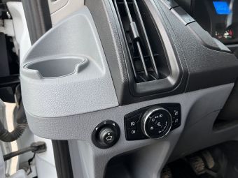 Ford Transit, 2.2 л, МКПП, 2019 фото 14