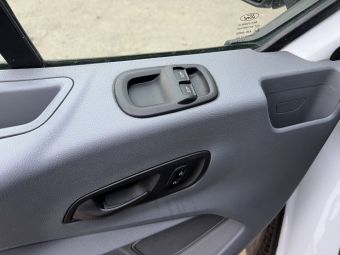 Ford Transit, 2.2 л, МКПП, 2019 фото 15