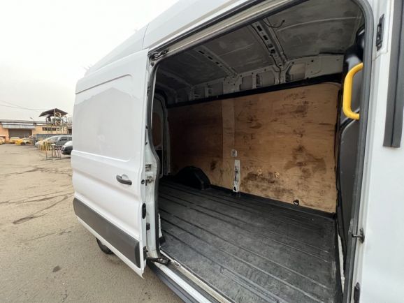 Ford Transit, 2.2 л, МТ, 2019 фото 2