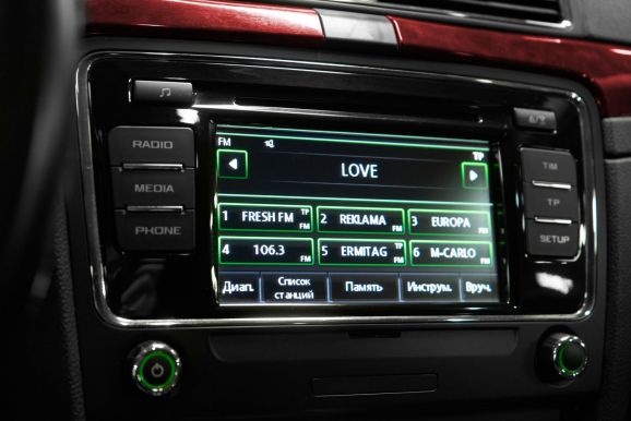 Skoda Superb, 1.8 л, Робот, 2013 фото 14