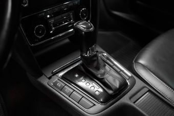 Skoda Superb, 1.8 л, РКПП, 2013 фото 15
