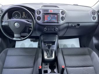 Volkswagen Tiguan, 2.0 л, АКПП, 2010 фото 10
