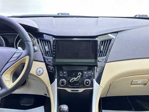 Hyundai Sonata Prestige + Navi, 2.0 л, АТ, 2012 фото 11