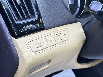 Hyundai Sonata Prestige + Navi, 2.0 л, АКПП, 2012 фото 18