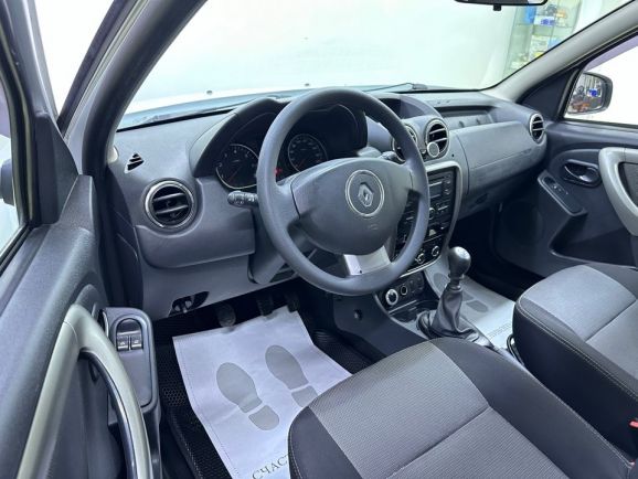 Renault Duster, 1.6 л, МТ, 2014 фото 10