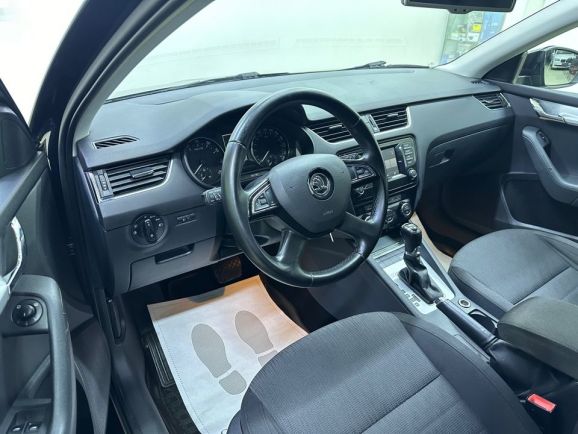 Skoda Octavia, 1.8 л, Робот, 2014 фото 9