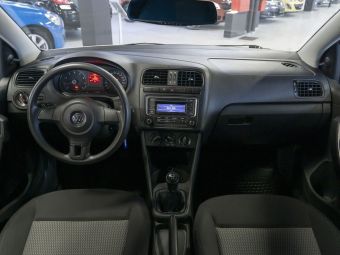Volkswagen Polo, 1.6 л, МКПП, 2013 фото 10