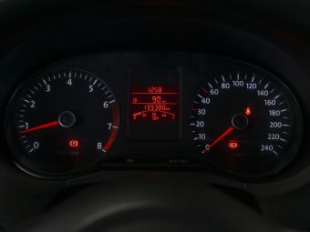 Volkswagen Polo, 1.6 л, МКПП, 2013 фото 11