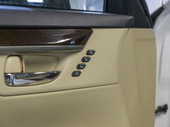 Lexus ES Premium +hatch, 2.5 л, АКПП, 2014 фото 11