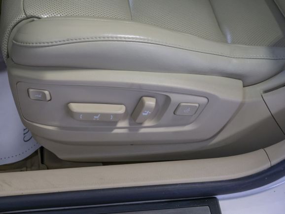 Lexus ES Premium +hatch, 2.5 л, АТ, 2014 фото 13