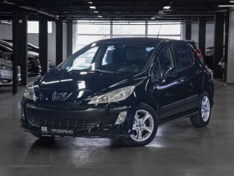 Peugeot 308, 1.6 л, МКПП, 2010 фото 3