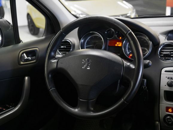 Peugeot 308, 1.6 л, МТ, 2010 фото 11