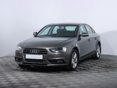 Audi A4, 1.8 л, CVT, 2011 фото 3