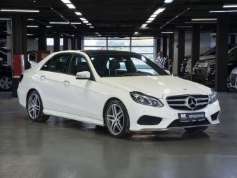 Mercedes-Benz E-Класс E300 4MATIC Особая серия, 3.5 л, АКПП, 2015 фото 5
