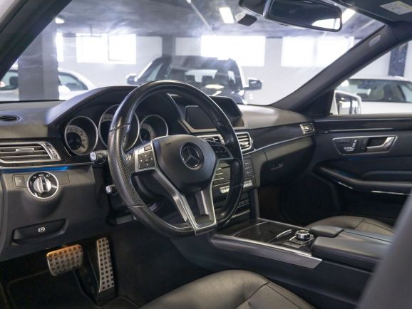 Mercedes-Benz E-Класс E300 4MATIC Особая серия, 3.5 л, АТ, 2015 фото 10