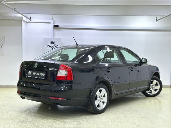 Skoda Octavia, 1.8 л, АТ, 2013 фото 6