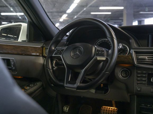 Mercedes-Benz E-Класс, 1.8 л, АТ, 2012 фото 12
