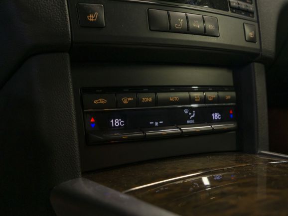 Mercedes-Benz E-Класс, 1.8 л, АТ, 2012 фото 15