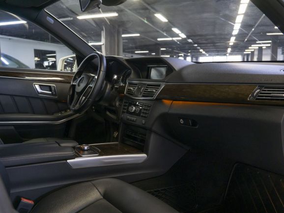 Mercedes-Benz E-Класс, 1.8 л, АТ, 2012 фото 1