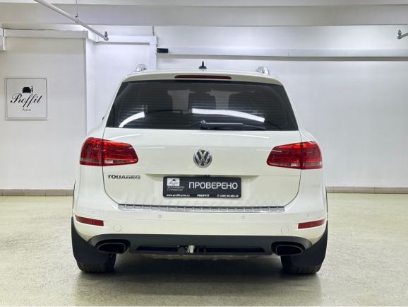 Volkswagen Touareg, 3.0 л, АТ, 2010 фото 7