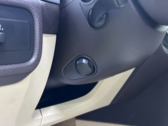 Volkswagen Touareg, 3.0 л, АТ, 2010 фото 14