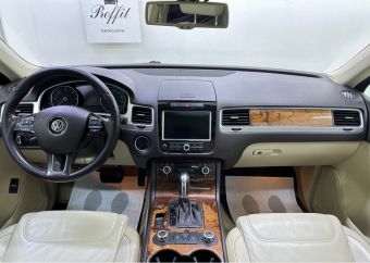 Volkswagen Touareg, 3.0 л, АКПП, 2010 фото 21