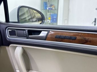 Volkswagen Touareg, 3.0 л, АКПП, 2010 фото 26